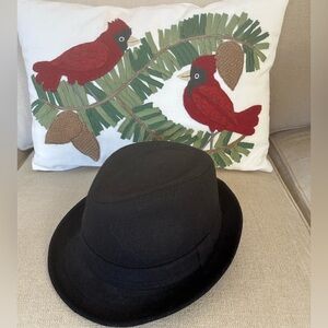 Unisex Classic Black Felted Fedora Hat Short Brim EUC